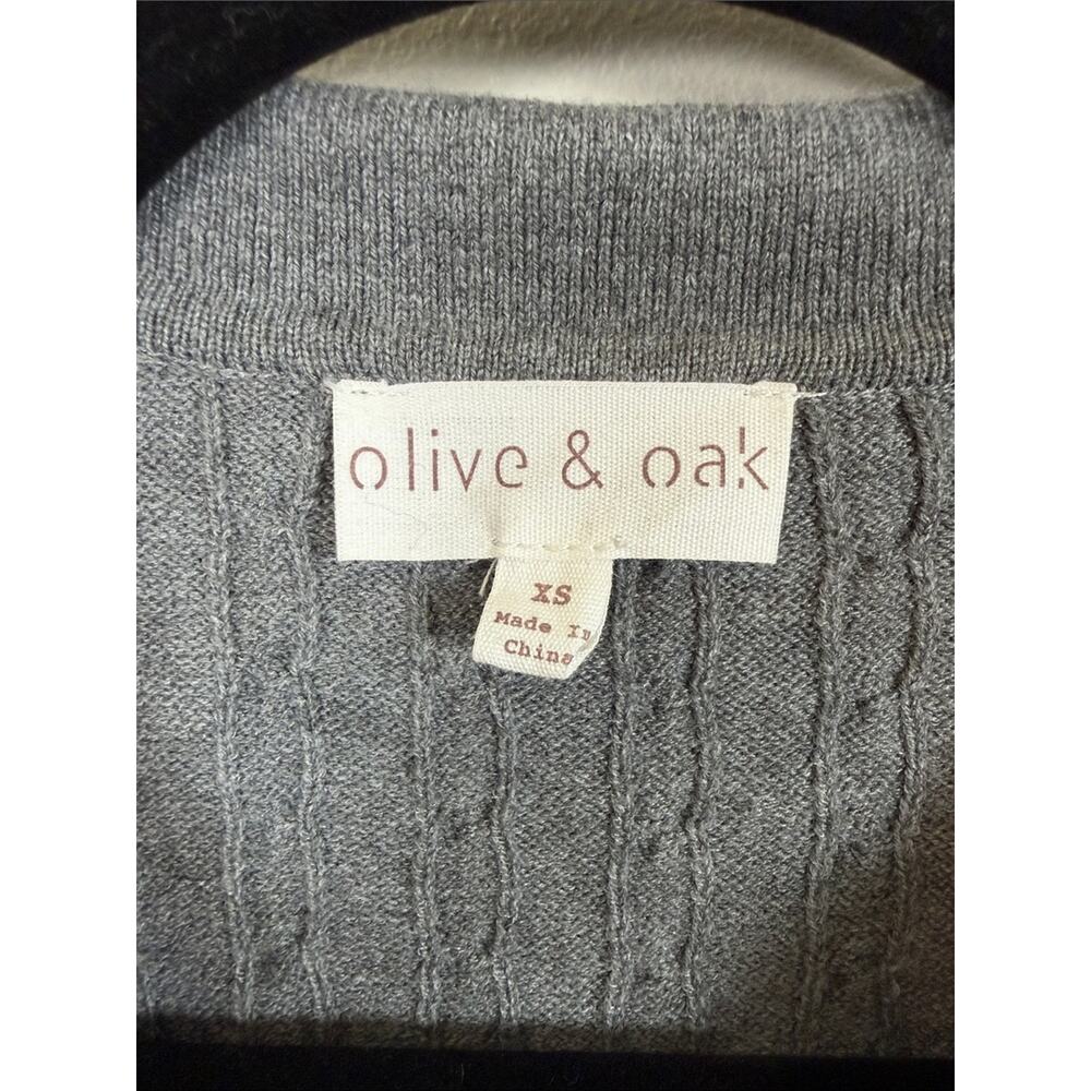 Olive & Oak Gray Short-Sleeve Cable Knit Polo Sweater - Picture 2 of 6